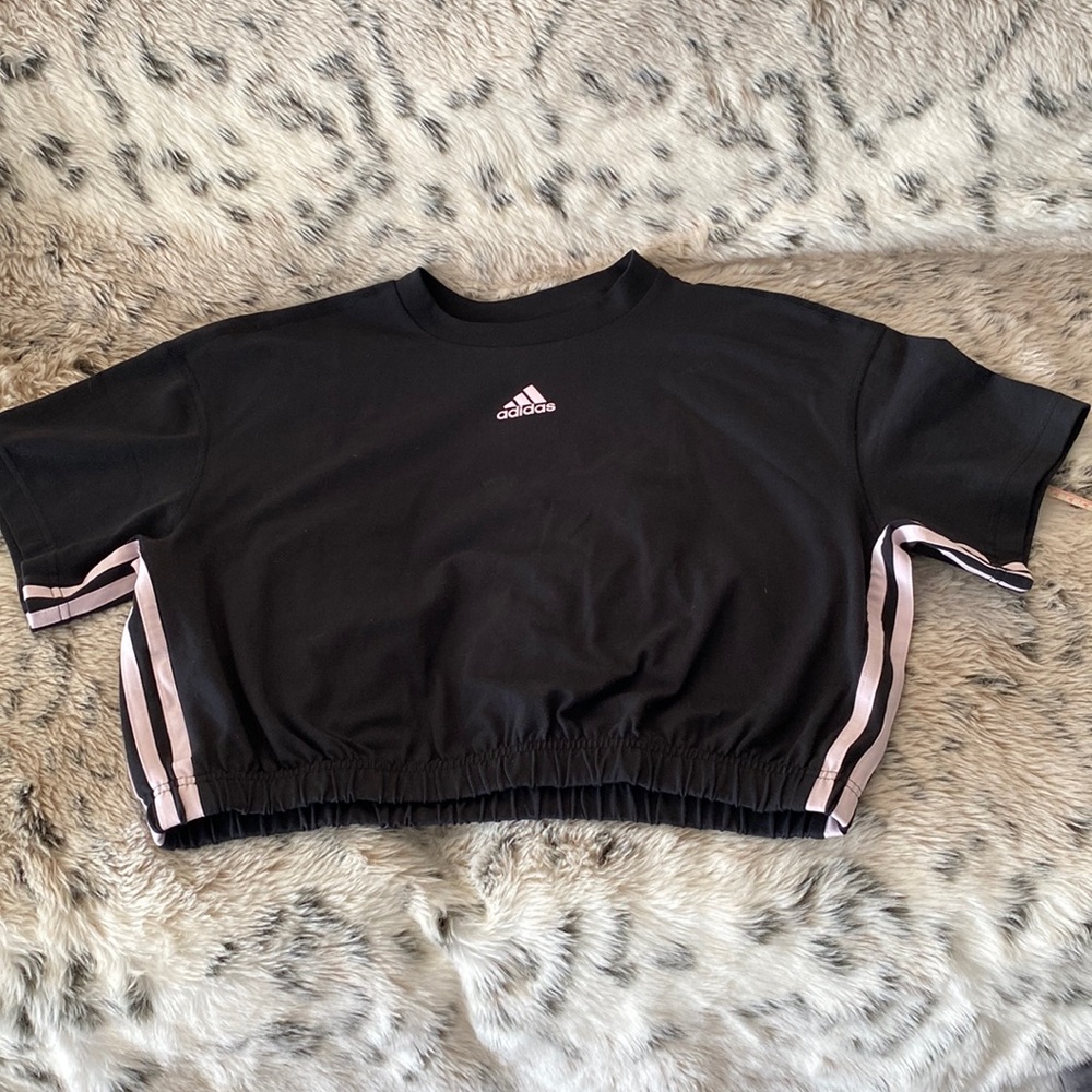 Adidas Cropped Top